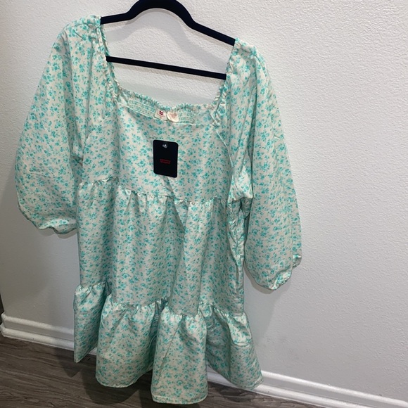 NWT Levi's Women's Dolci Baby Doll Dress - Picture 4 of 9
